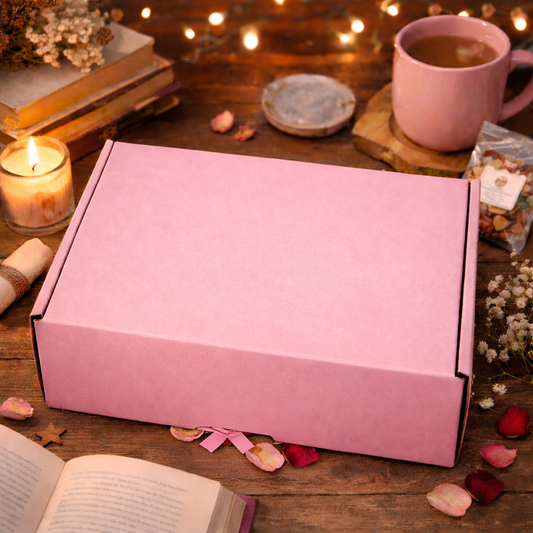 Caja literaria mensual con libros en español